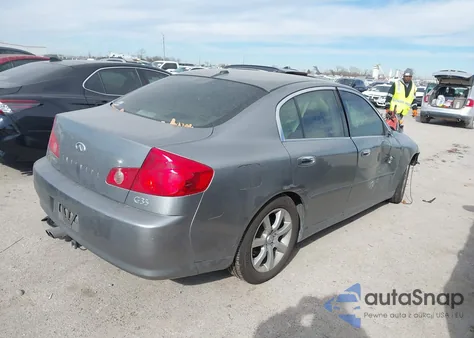 2005 Infiniti G35 z USA, uszkodzony, nr VIN JNKCV51E35M209219